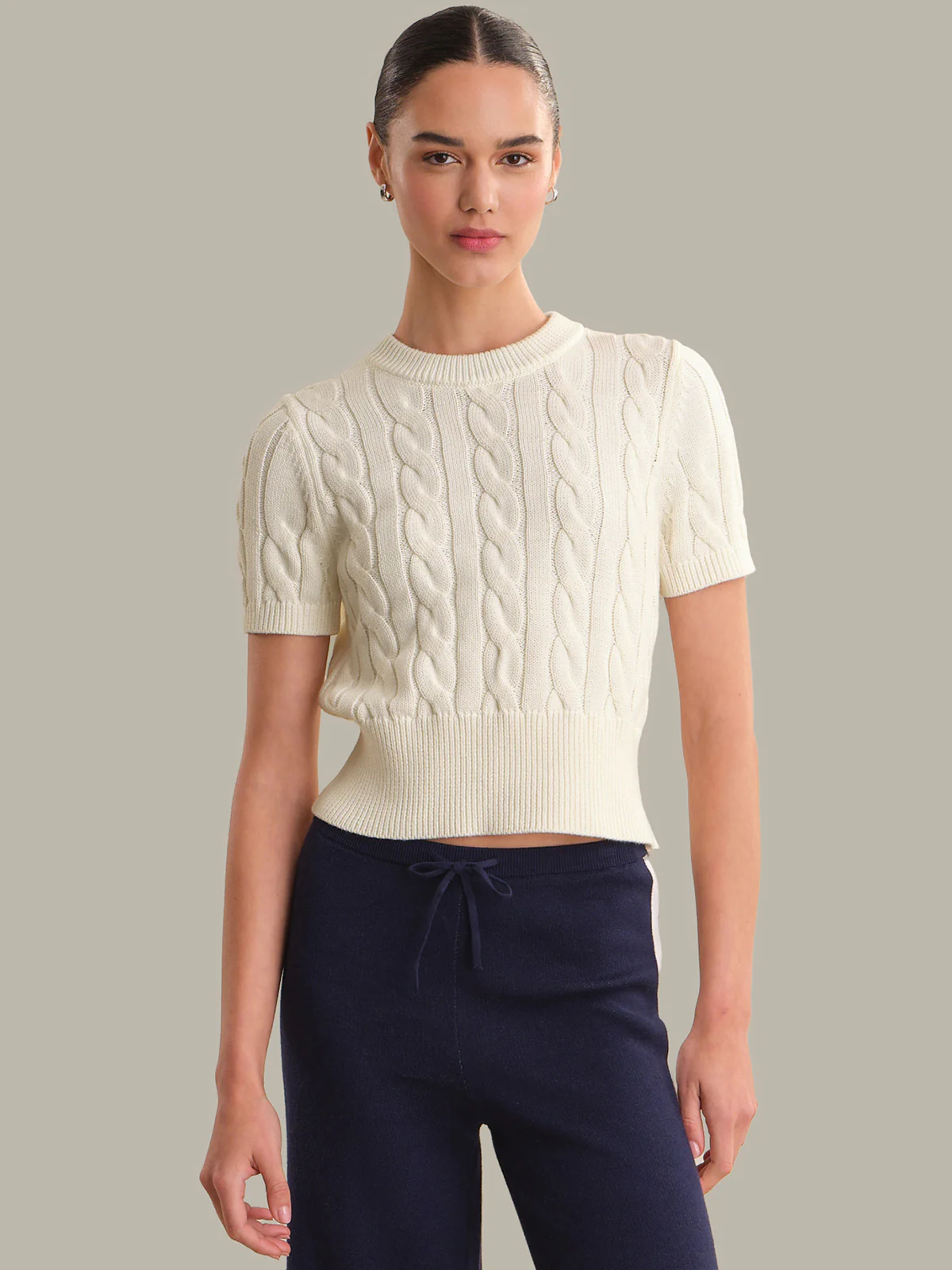Clara: Cable Knit Pullover