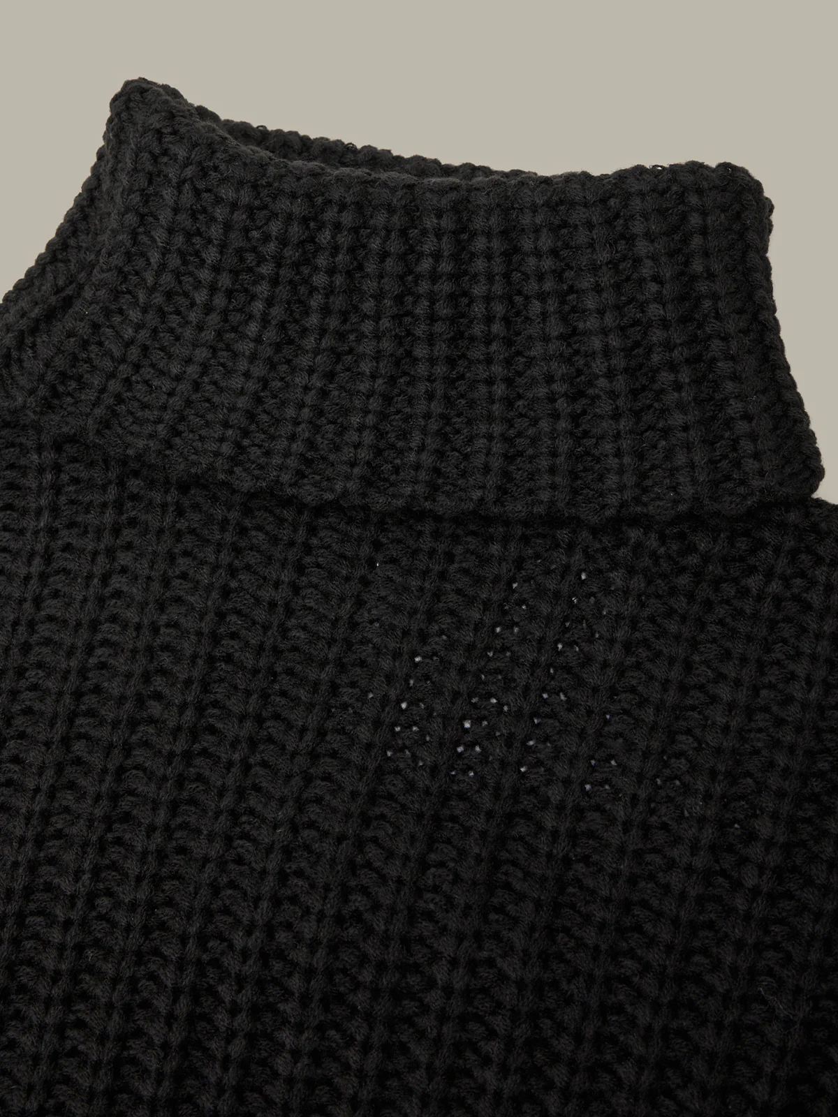 Vida: Turtleneck Shaker Pullover - Image 4