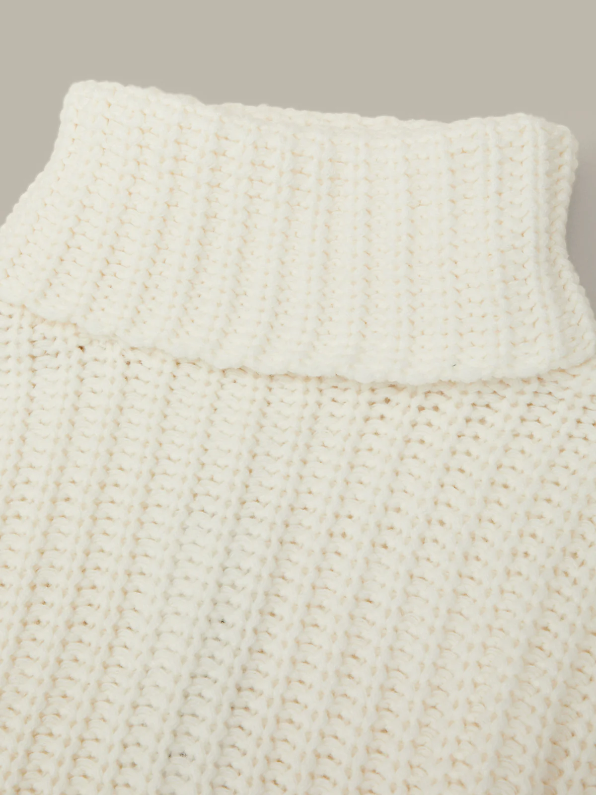Vida: Turtleneck Shaker Pullover - Image 4